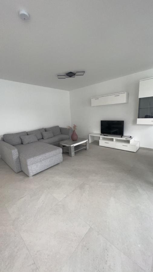 Schoene Neubauwohnung Mit Stil Билефельд Экстерьер фото