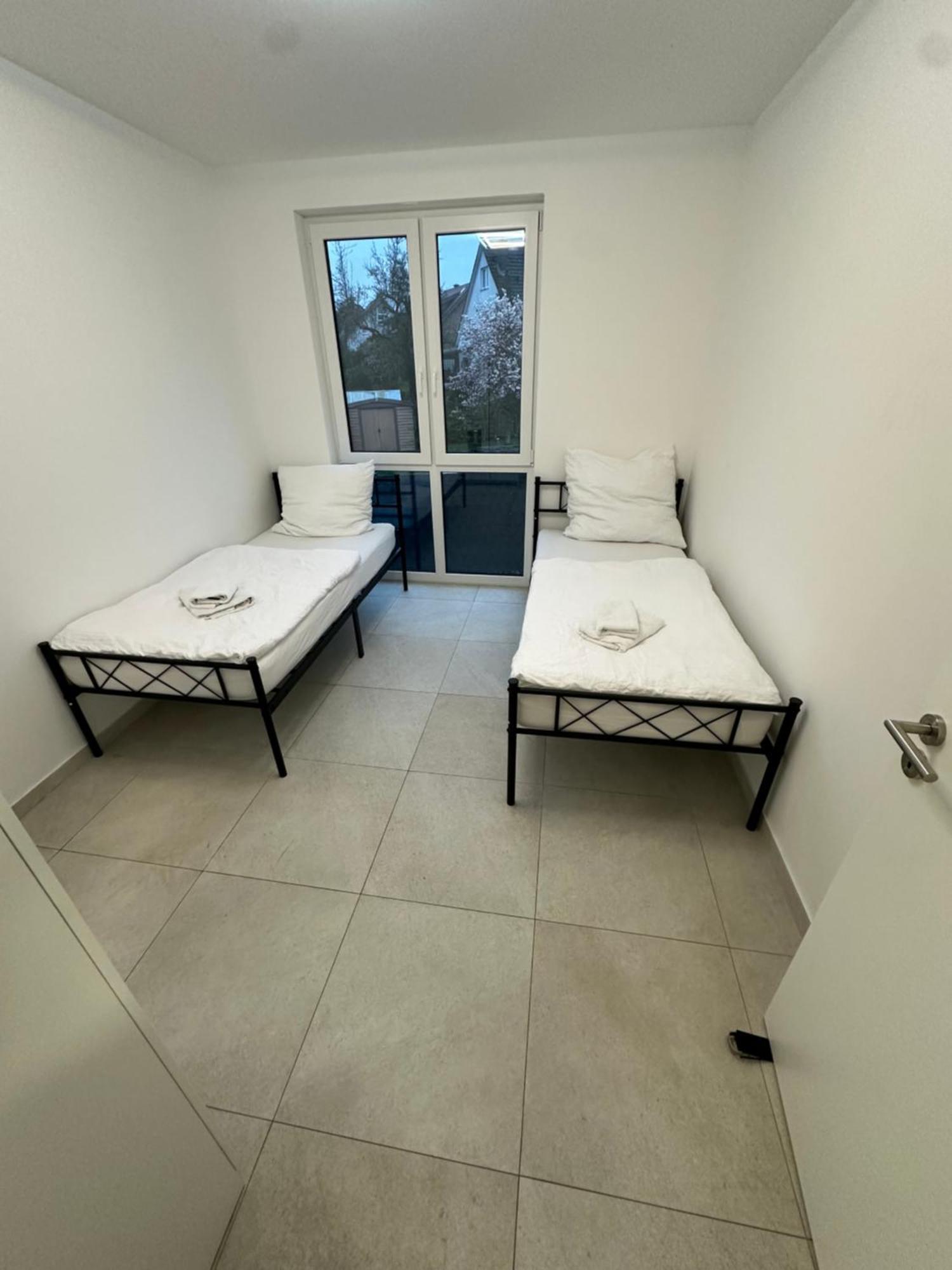 Schoene Neubauwohnung Mit Stil Билефельд Экстерьер фото